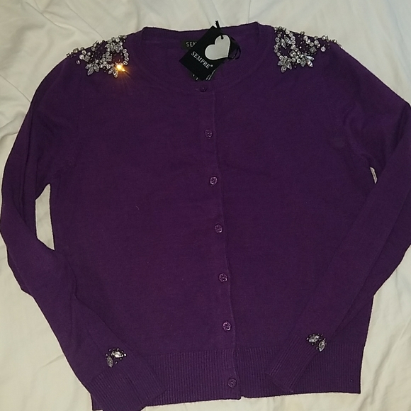 Cardigan - Picture 2 of 6